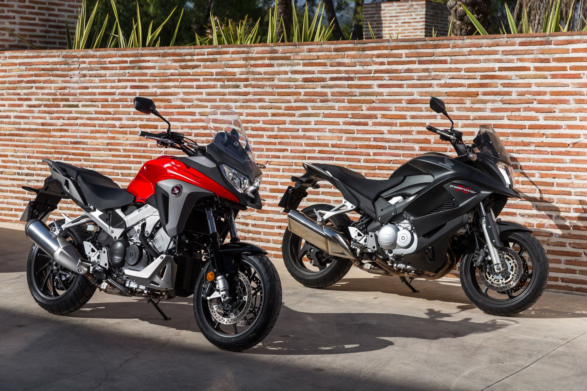 Honda VFR800X Crossrunner Pronta Para As Curvas Test Drives Andar