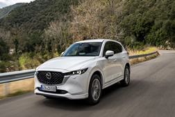 Mazda adere à Associação de Pesquisa de Inovação em Biomassa - Para uma nova geração de combustíveis para automóveis