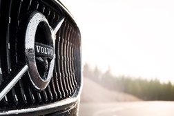 Volvo Cars e Baidu assinam acordo - Desenvolver e fabricar carros de condução autónoma