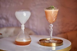 Golden Oldie lança serviço de cocktail delivery no Porto