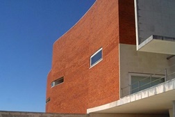 Serralves promove "Passeios in/disciplinados pela obra de Álvaro Siza" - Rumo a Sul pela Costa Atlântica Com Maria Souto de Moura