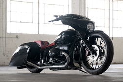 BMW R 18 One Eight “C” - Uma Bagger homenagem ao estilo hot rod