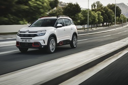 C5 Aircross da Citroën chega ao mercado português - Um SUV moderno e tecnológico