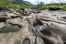 Vale da Lua na Chapada dos Veadeiros. Foto por Augusto Miranda - MTur