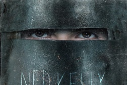 "Ned Kelly" em destaque na programação online do São Luiz