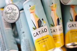 Gatão lata no top 50 de melhores vinhos em lata do mundo