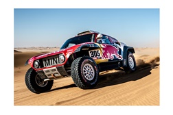 Carlos Sainz vence Dakar 2020 com pneus BFGoodrich® - Ao volante de um MINI John Cooper Works Buggy da equipo X-Raid