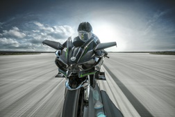 Kawasaki Heavy Industries revela mudanças para a divisão de motos