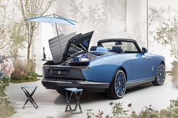 Rolls-Royce “Cauda de Barco” - Um contraponto ao luxo industrializado