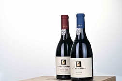 Costa Boal lança branco Homenagem de 2015 e dois varietais das castas Sousão e Tinto Cão