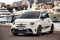 Alfa Romeo e Abarth premiadas - Evento “Qatar Car of the Year” 2019