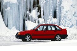 Volvo 440 comemora 35 Anos - A segurança constituía uma prioridade