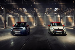 Chegou a Portugal a edição icónica do MINI John Cooper Works - Em homenagem à piloto pioneira Pat Moss