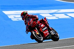 MotoGP, 2023, Espanha - Bagnaia tira o doce a Binder - Oliveira abalroado de novo