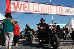 Parada Harley-Davidson em Lisboa - This is América