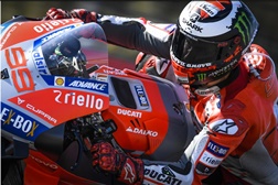 MotoGP – Aragón – Qualificação - Pole para Lorenzo mesmo à justa