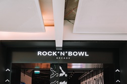 Rock'n'Bowl: O novo espaço de diversão com jogos arcade e realidade virtual do NorteShopping
