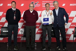 MotoGP, 2022, Valência - Franco Uncini afasta-se - Reforma-se de Comissário de Segurança dos Grandes Prémios