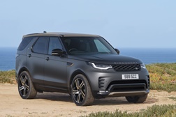 Discovery prepara-se para viagens de luxo com as novas edições Tempest e Gemini - Gama Discovery com tração integral foi maximizada com 2 modelos de edição especial