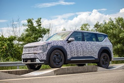 Kia EV9 é submetido a testes técnicos finais - Antes da estreia mundial do SUV em 2023