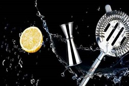 Quem é a/o bartender mais irreverente de Portugal? - Schweppes Challenge 2015!