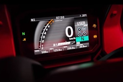Honda surpreende e provoca-nos com uma Forza 750!