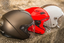 Capacetes Jet topo de gama - Airoh Executive, Nexx X.70, Schuberth M1