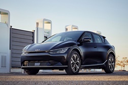Kia EV6 com título do Guinness World Records™ em viagem através dos EUA - Paragem média de carga durou menos de 20 minutos numa viagem de quase 5 mil km
