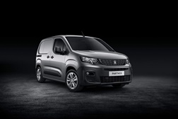 Novo Peugeot Partner quer reforçar a liderança entre os furgões - Lançamento em Portugal
