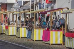Mercadinho D’a Moura em Palmela com edição Especial