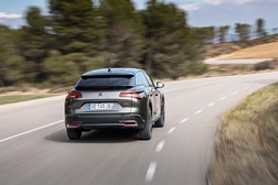 Citroën C5 X Híbrido Plug-In - Supremo conforto da suspensão ativa Citroën Advanced Comfort