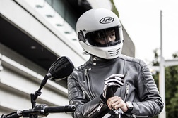 Capacetes Arai Concept-X na AdvSpirit