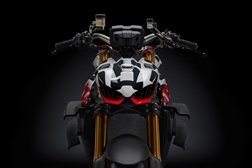 Protótipo da Ducati Streetfighter V4 oficialmente revelado!