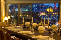 Enoteca 17•56 anuncia Réveillon com vista privilegiada sobre o rio Douro