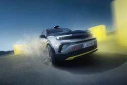 Novo Opel Mokka GSE Rally: o futuro dos ralis elétricos começa agora - Primeiro veículo a ser desenvolvido de acordo com os novos regulamentos eRally5 da FIA