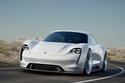 Na Porsche, a missão E agora é Taycan