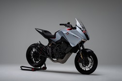 EICMA 2019 – Honda CB4 X Concept
