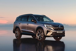 Novo ESPACE da RENAULT: o mesmo ADN uma nova geração - O novo SUV de 5 ou 7 lugares
