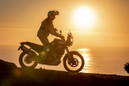 Equipe a Aprilia Tuareg 660 a rigor