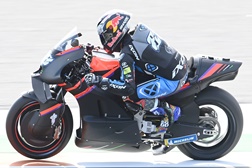 MotoGP, testes Valência - Marini acaba na frente, Oliveira brilha na Aprilia - Conclusão dos testes de Valência