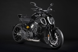 Nova Ducati Diavel torna-se V4 - Mais ergonómica e ainda mais potente