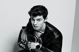 Shawn Mendes junta-se a Emporio Armani para lançar primeira linha de relógio touchscreen