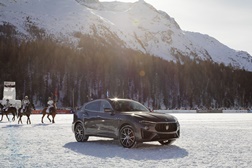 Estreia oficial para a nova edição limitada Maserati Levante Vulcano - Maserati Winter Experience 2019