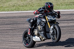 Novas Ducati Streetfighter V4 reveladas - Mais perto das Panigale