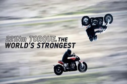 Veja as novas Triumph Rocket 3 R e GT em ação num vídeo espetacular!
