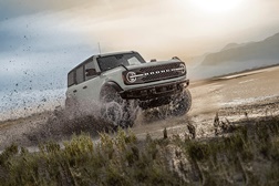 Ford Bronco 4x4 estará disponível para encomenda em breve também na Europa - Disponível nas versões Outer Banks e Badlands