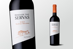Herdade das Servas Syrah Touriga Nacional tinto 2013
