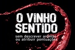 Lançamento do livro "O Vinho Sentido sem descrever aromas ou atribuir pontuações" no Grémio Literário