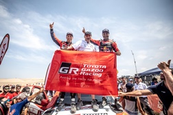 Toyota Gazoo Racing SA vence o Dakar 2019 - Com liderança da primeira à última etapa
