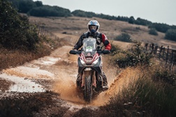 Honda X-ADV conquista a Corrida de Gibraltar 2019